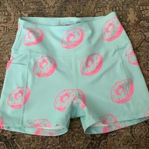 Ray pose shorts sz s